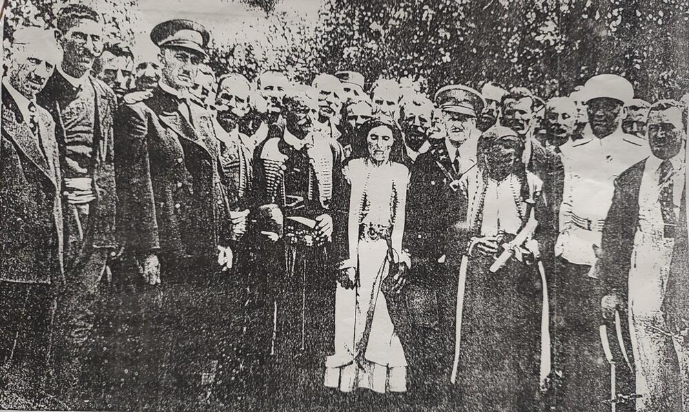 Priča o dodjeli Ordena sa fotografijom objavljena 1937. godin