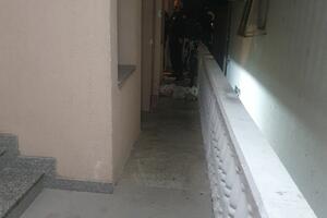 Budva: Rus demolirao stan, zadržan u policiji na triježnjenje