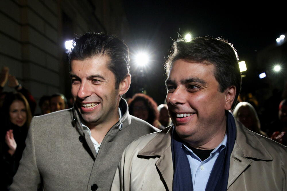 Osnivači partije Nastavljamo sa  promjenama Kiril Petkov i Asen Vasilev, Foto: Rojters