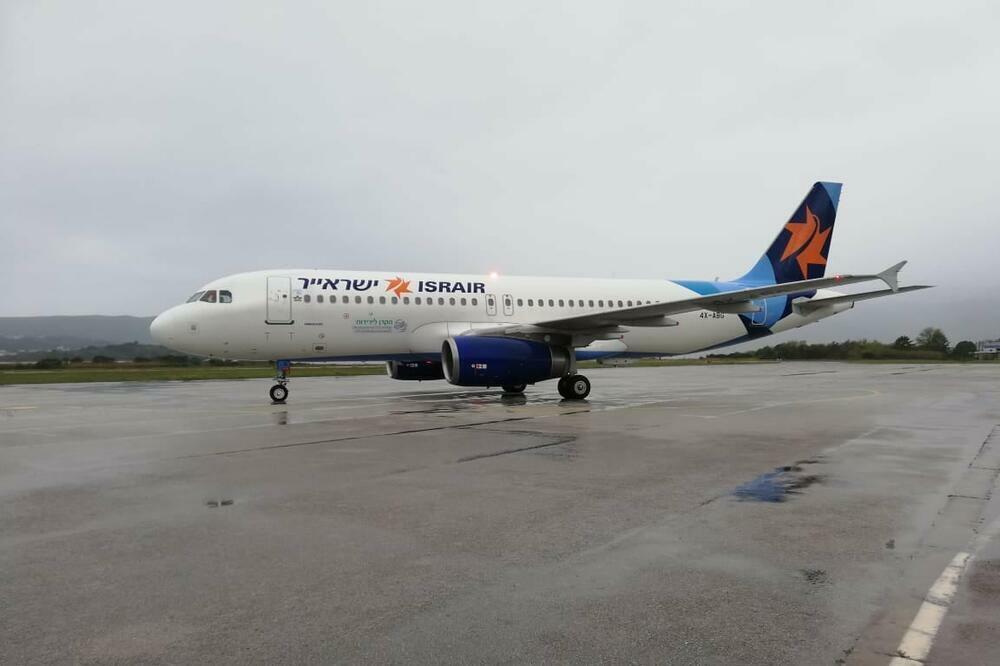 Israirov avion u Tivtu, Foto: Siniša Luković