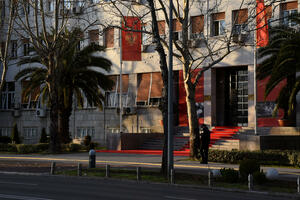 The first session of the Roma Parliament on Thursday in the Assembly