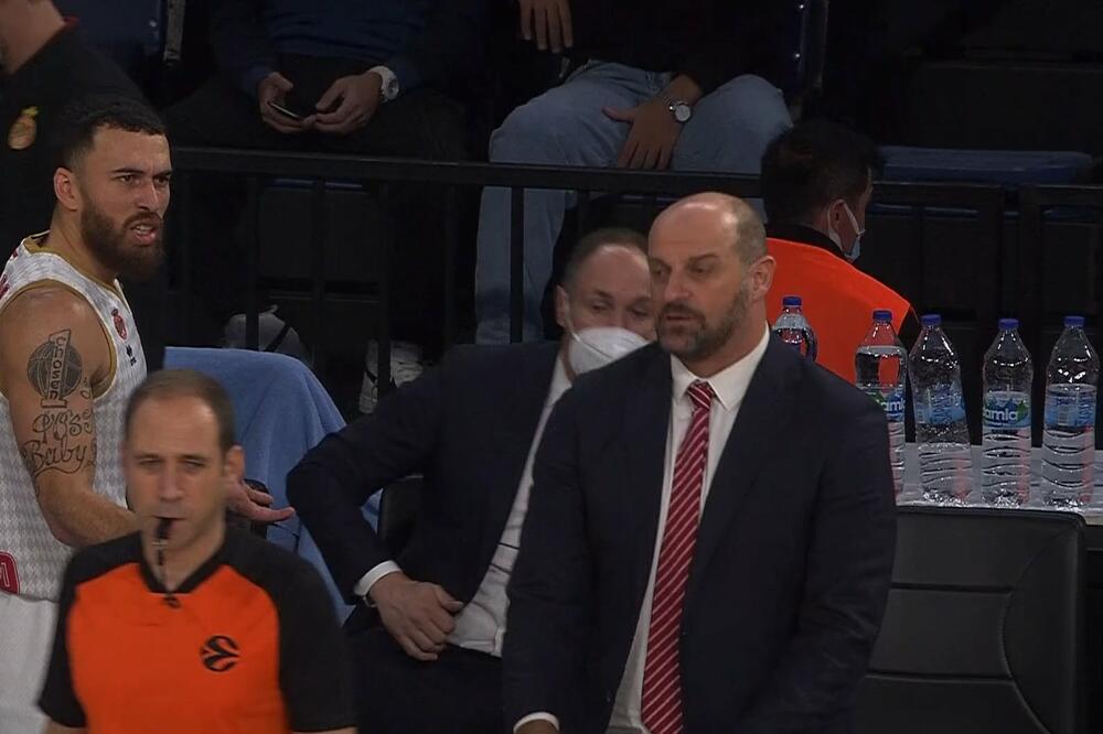 Mitrović i Džejms, Foto: Printscreen