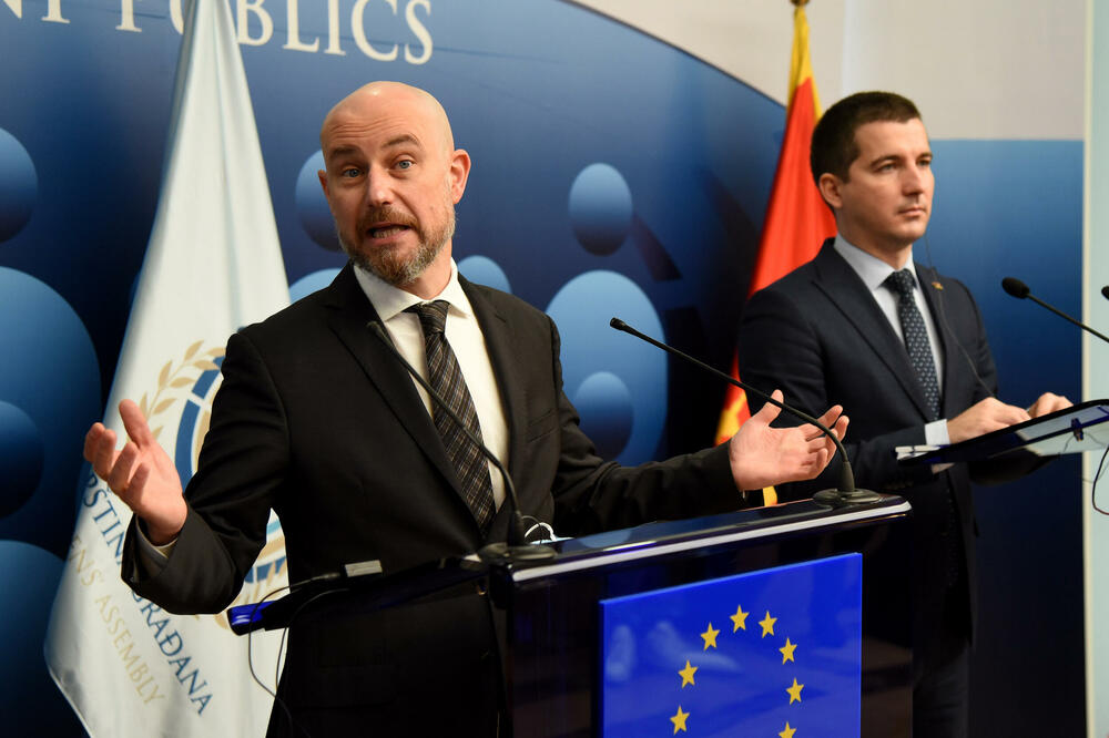 Skupština se podstiče da razmotri zaostale zakonodavne inicijative: Bilčik i Bečić, Foto: Luka Zekovic