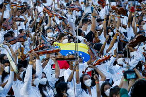 Venecuela oborila Ginisov rekord: Pogledajte kako najveći orkestar...