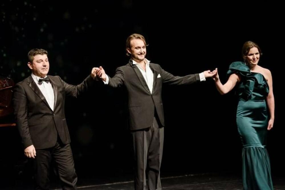 Publika ih dva puta vraćala na bis, Foto: Krsto Vulović