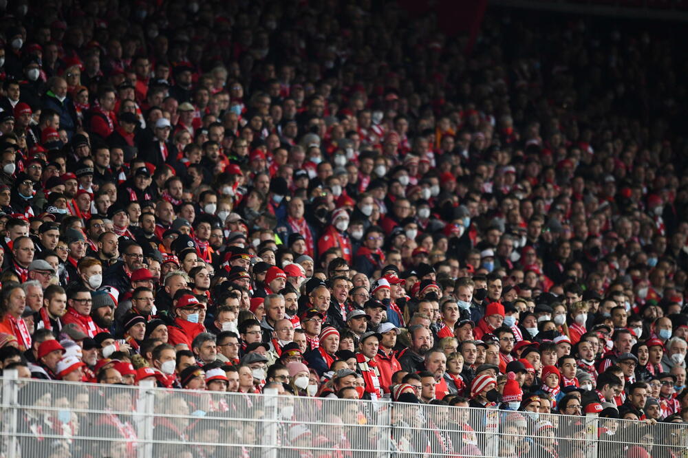 Navijači Union Berlina na utakmici sa Hertom, Foto: Reuters