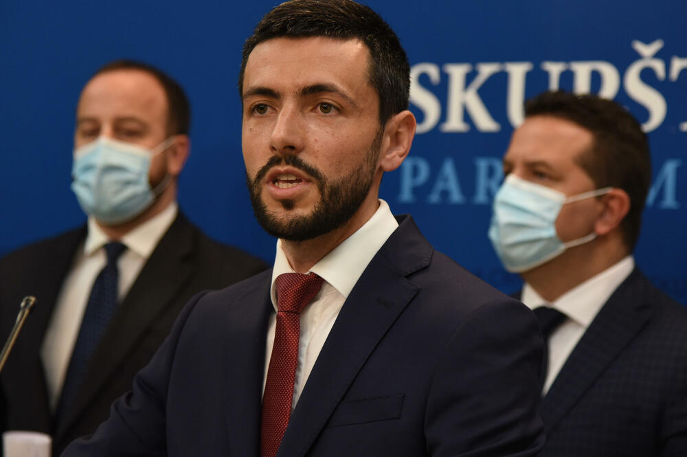 DPS insistira na odsustvu parlamentarne podrške Krivokapiću: Živković sa kolegama, Foto: Luka Zeković