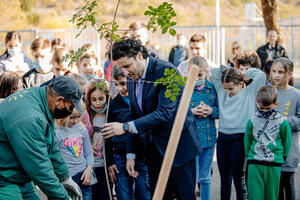 Abazović: Svaki učenik na Barutani od danas ima svoje drvo