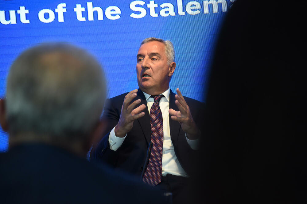 Sa Balkanskog integracionog foruma: Đukanović, Foto: Savo Prelević