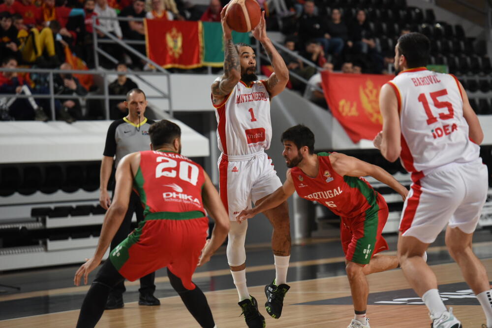 Džastin Kobs na utakmici sa Portugalom, Foto: Savo Prelević