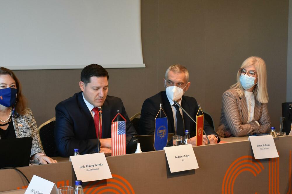 Sa radionice, Foto: Uprava policije