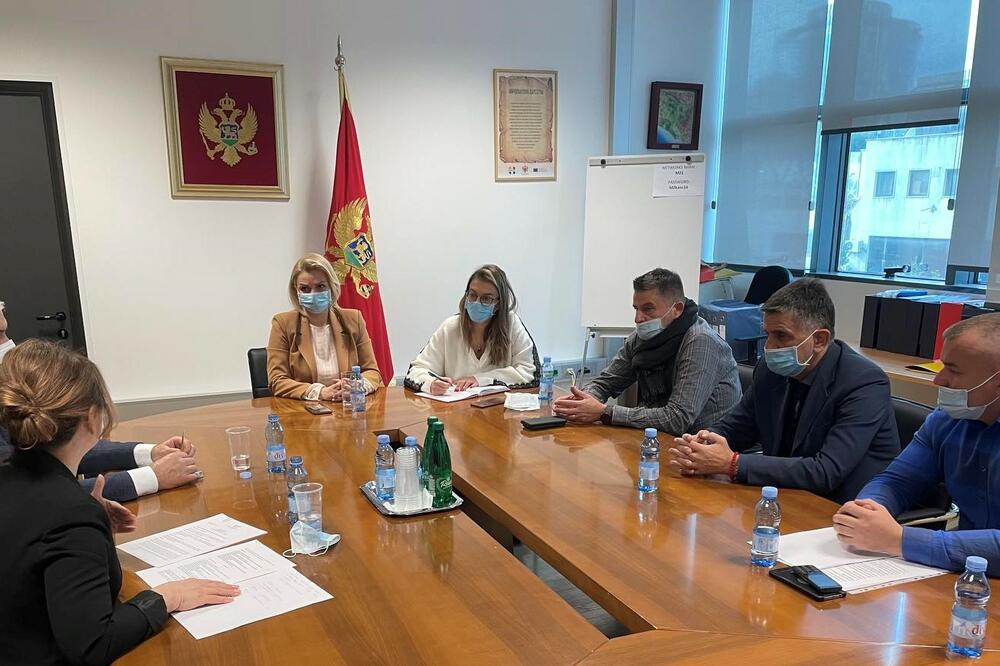 Sa sastanka, Foto: UPCG