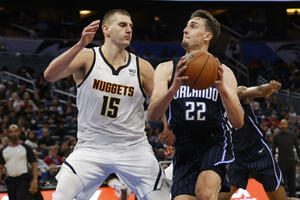 Poraz Denvera, dabl-dabl Jokića, Dalas postavio novi rekord...