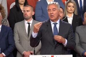 Đukanović: Vlada dovela u pitanje put Crne Gore prema Evropi, tome...