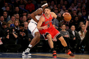 Vučević ponovo sjajan, Derozan meč-viner: Bulsi osvojili Njujork