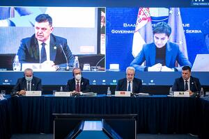 Krivokapić: Nijedno društvo ne može napredovati ako ne vodi računa...