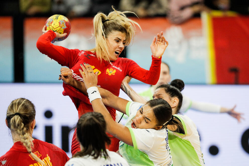 Matea se nada reprizi utak, Foto: IHF