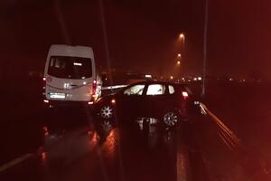 Zbog udesa na ulazu u Nikšić saobraćaj bio u zastoju dva sata