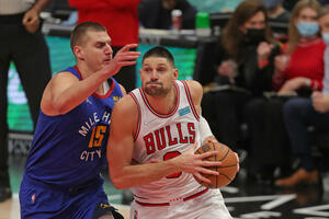 Vučević i Čikago bolji od Jokića i Denvera, Bulsi nastavili seriju