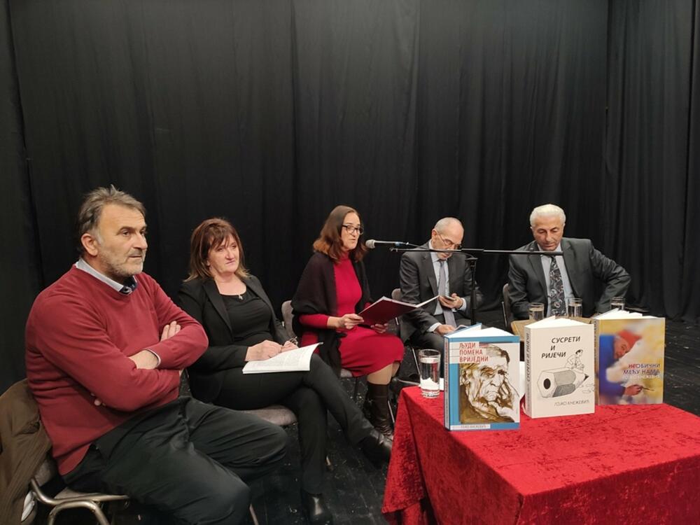 <p>Knjige Gojka Kneževića “Ljudi pomena vrijedni”, “Neobični među nama” i “Susreti i riječi” predstavljene u Nikšiću</p>