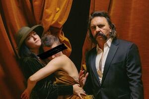 Slojevito zapakovano stanje "savremenog čovjeka"