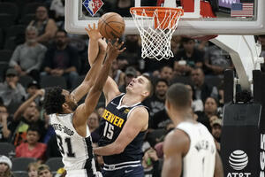 Jokić i Lebron nisu dovoljni Denveru i Lejkersima