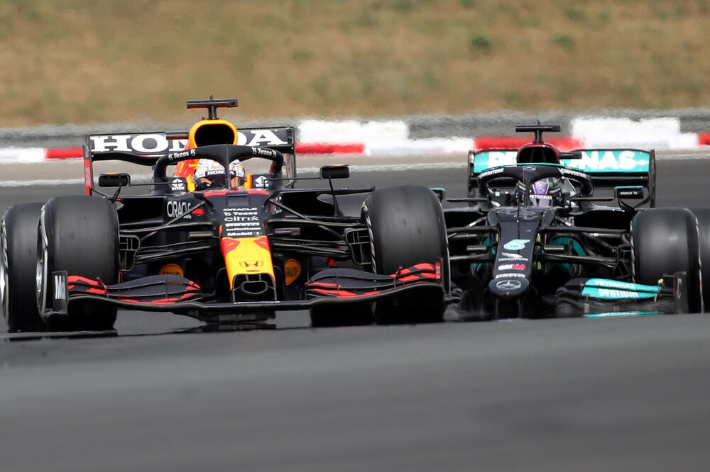 Ferstapen i Hamilton u pat poziciji pred Abu Dabi, Foto: Reuters