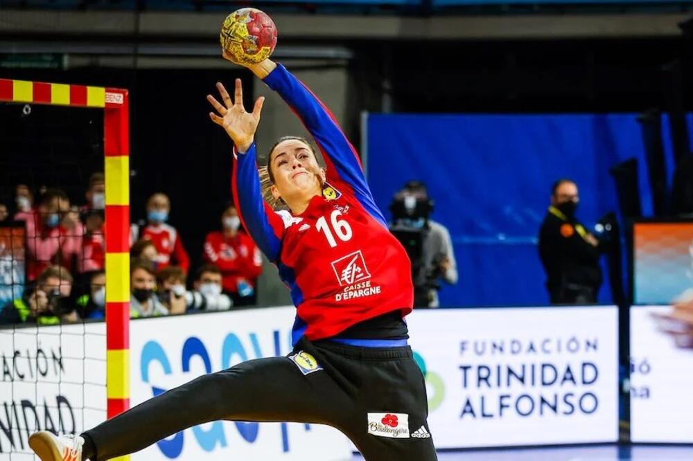 Golmanka Francuske Kleopatra Darlo na utakmici sa Srbijom, Foto: IHF