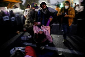 U Meksiku 17 povrijeđenih u sukobu migranata i policije