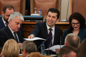 Petkov novi premijer Bugarske, politička kriza okončana