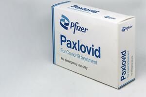 FDA odobrila upotrebu Fajzerove pilule protiv kovida