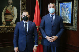 Urban: Uprkos zahtjevnom momentu, Crna Gora ima svijetlu budućnost