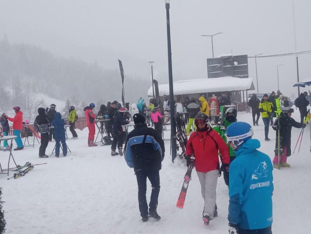 <p>"Dosta je snijega, staze su odlično pripremljene. Nadam se da nas očekuje jedna dobra sezona, naravno, uz poštovanje epidemiloških mjera"</p>