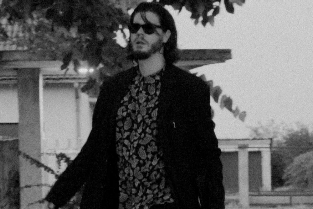 Marko Mandić u spotu “Zamalo”, Foto: Veljko Lalović