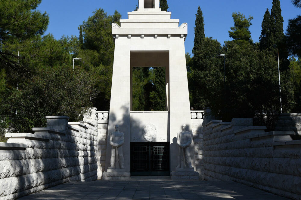 Spomenik na Gorici, Foto: Luka Zekovic