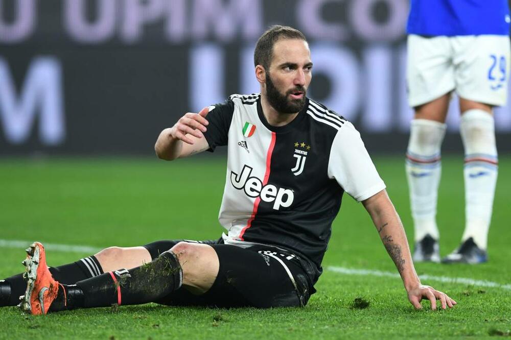 Iguain, Foto: Reuters