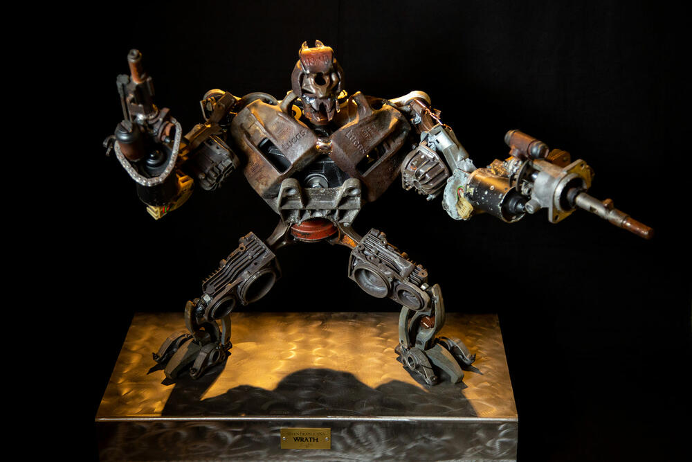 Skulptura “Gnijev”