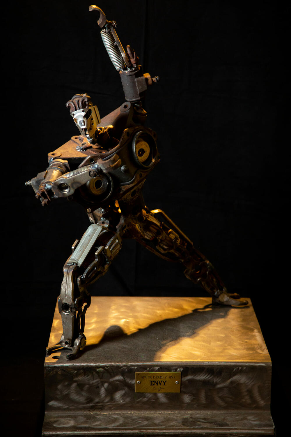 Skulptura “Zavist”