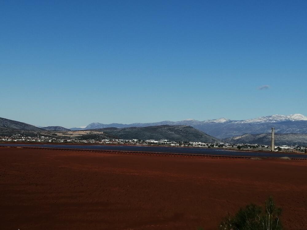 <p>Male novčane kazne i nevoljnost da se pokrene krivično gonjenje doprinijeli su kulturi nekažnjavanja kompanija koje ignorišu naloge ekoloških inspektora</p>