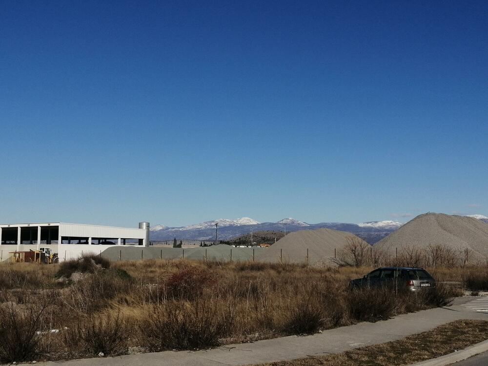 <p>Male novčane kazne i nevoljnost da se pokrene krivično gonjenje doprinijeli su kulturi nekažnjavanja kompanija koje ignorišu naloge ekoloških inspektora</p>