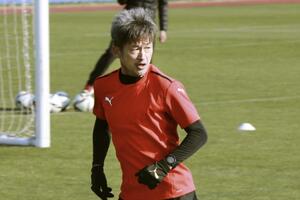 Najstariji fudbaler na svijetu nastavlja karijeru kod starijeg...