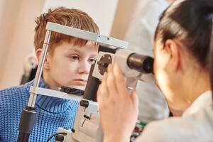 Njemački oftalmolozi zbog pandemije očekuju više kratkovide djece