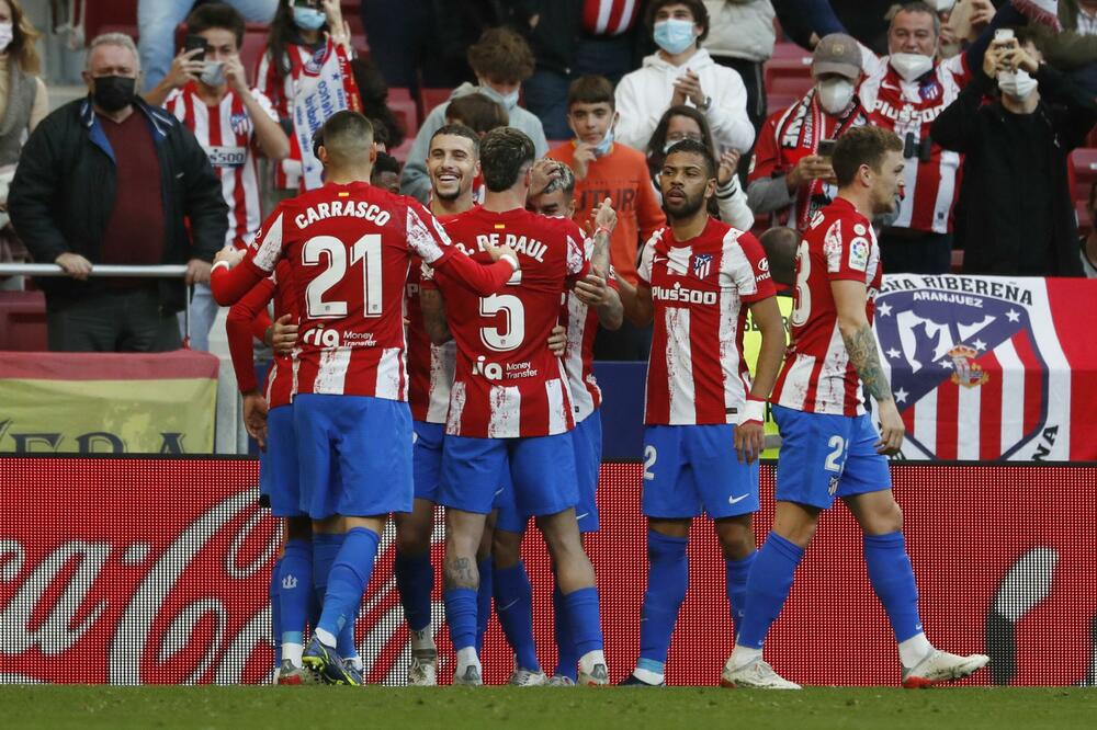 Slavlje fudbalera Atletika, Foto: Reuters