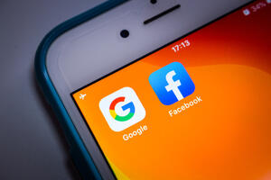 Francuski regulator kaznio Google sa 150 miliona i Facebook sa 60...