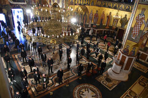 FOTO Božićna liturgija u hramu u Podgorici