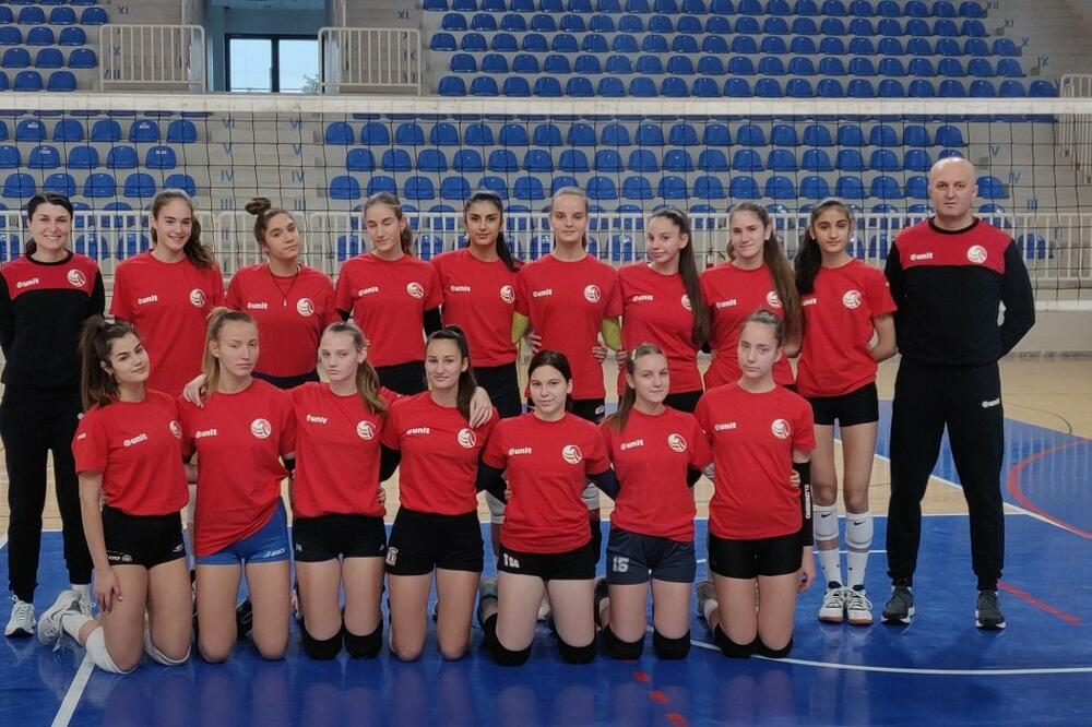 Ženska kadetska odbojkaška reprezentacija, Foto: OSCG