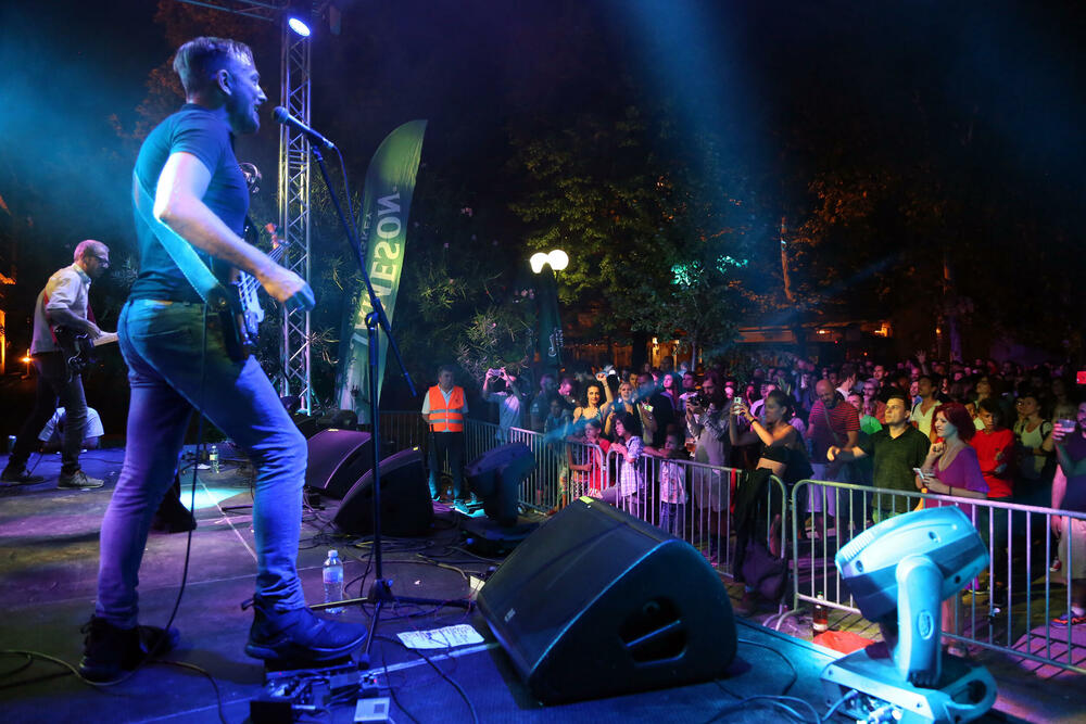 Sa nastupa benda Artan Lili u Podgorici