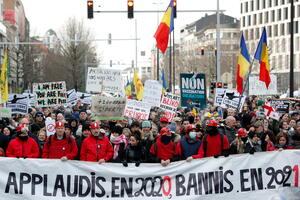 U Briselu 5.000 osoba protestovalo protiv kovid propusnica i...