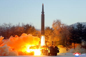 Sjeverna Koreja jutros vjerovatno lansirala balističku raketu u...