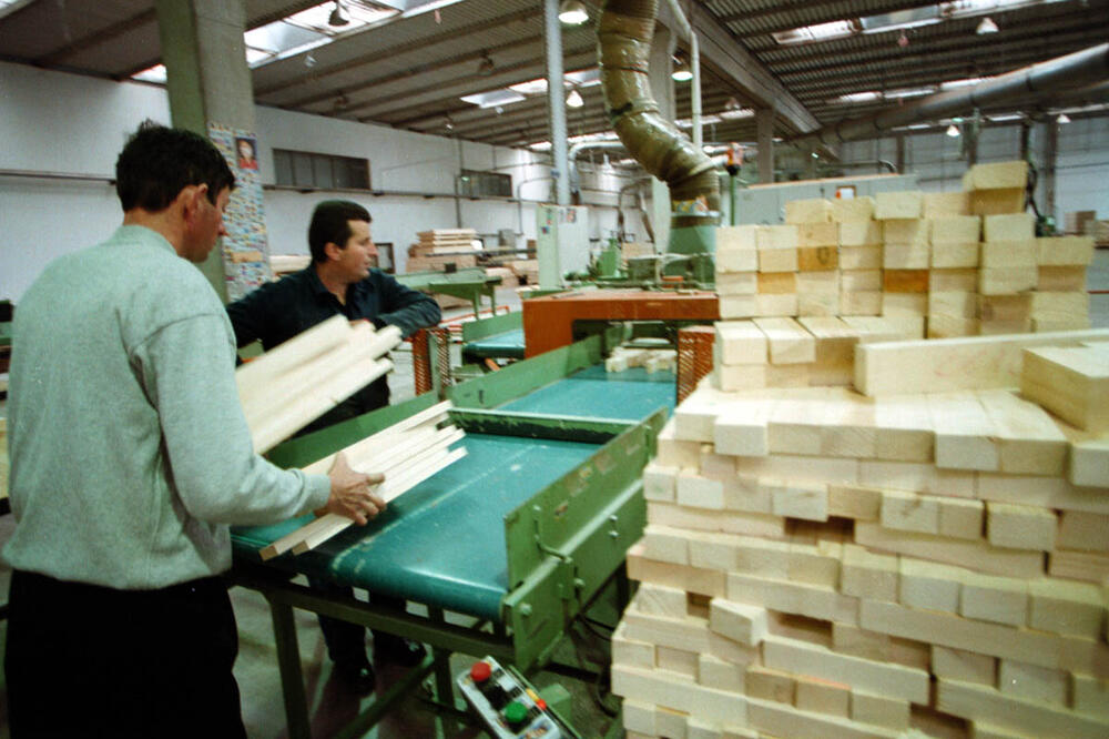 Šansa za novi razvoj drvoprerade: Arhivska fotografija iz “Gornjeg Ibra”